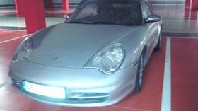 Porsche 911 carrera 4 (2002) en Barcelona