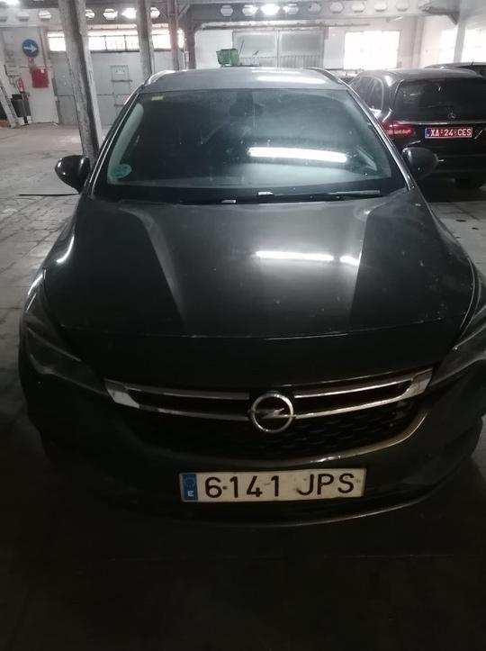 Opel ASTRA SPORTS TOURER en Valencia 