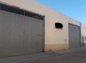 Nave industrial en Badajoz