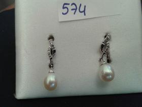 PENDIENTES LARGOS ORO BLANCO PERLA Y CHISPITAS BRILLANTES. FOTO 574                                                                                                                                                                                                                                                                                                                               en Valladolid