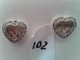 PENDIENTES DE BRILLANTES MODELO CORAZÓN DE BRILLANTES Y 2 BRILLANTES          INTERIORES SUELTOS 0.33CTS. FOTO 102                                                                                                                                                                                                                                                                                en Valladolid