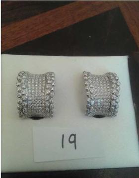 PENDIENTES ORO BLANCO CORTOS CIERRE OMEGA CUAJADOS DE BRILLANTES, 2,24CTS. Y  8GRS. PESO APROX. NºFOTO 19                                                                                                                                                                                                                                                                                         en Valladolid