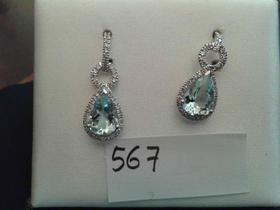 PENDIENTES LARGOS ORO BLANCO CON AGUAMARINA 2.90CT Y ORLA DE BRILLANTES       0.7CT. CIERRE A PRESIÓN. FOTO 567                                                                                                                                                                                                                                                                                   en Valladolid