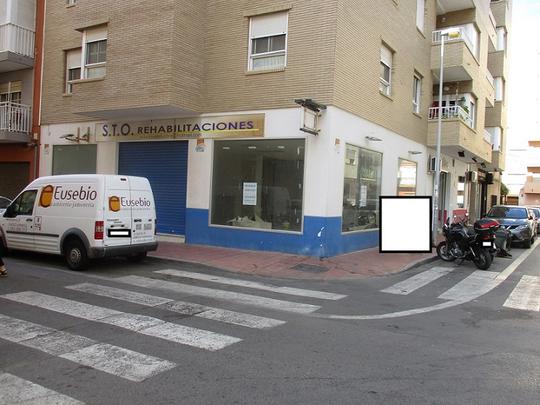Local comercial en Almeria